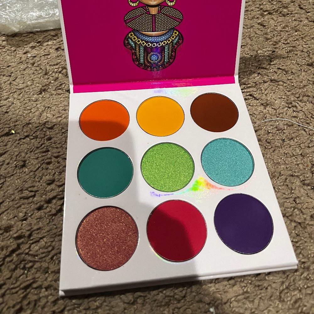Juvia’s Place - The Zulu palette